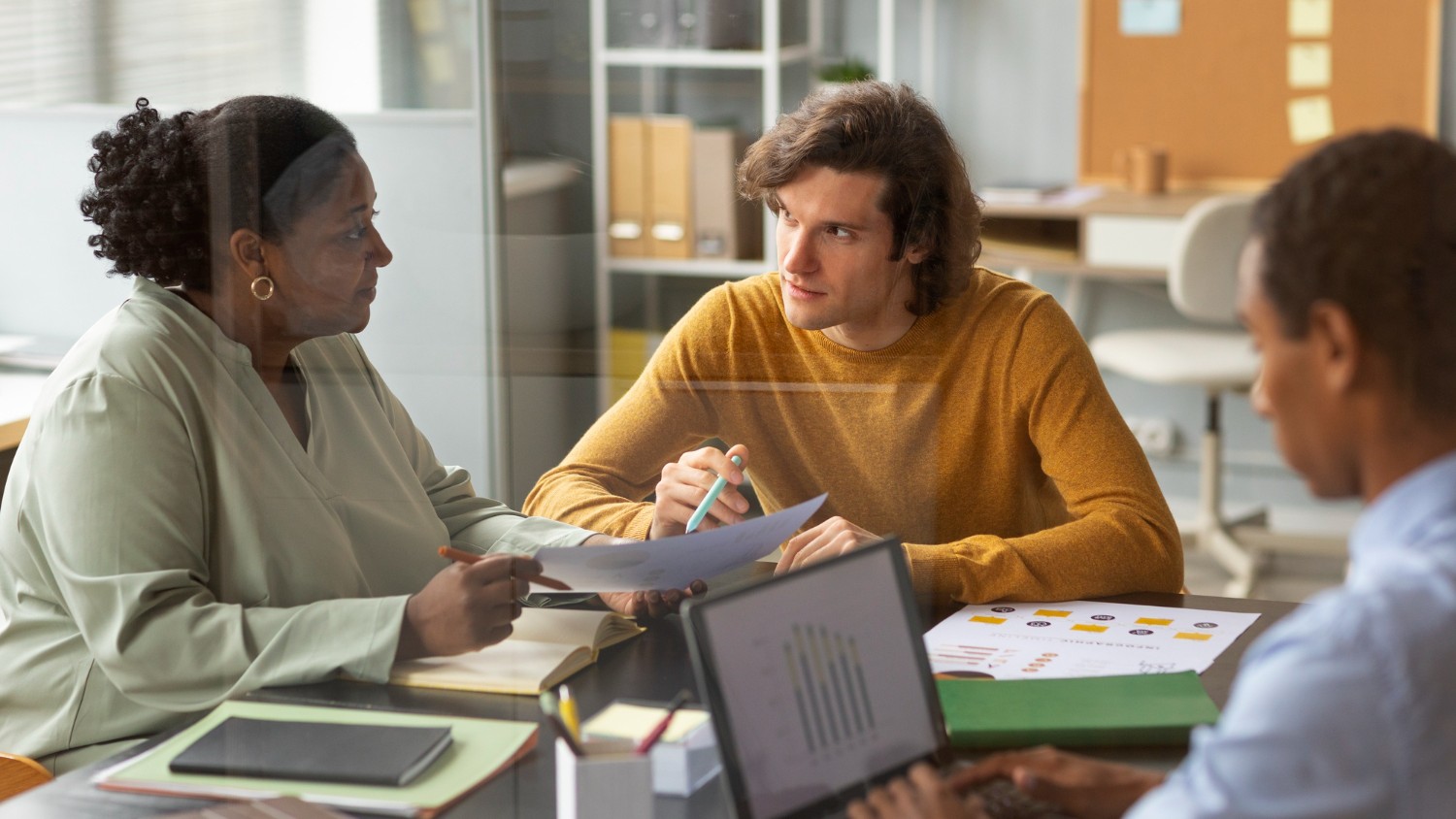 La différence entre "je ne sais pas" et "voici comment je compte le découvrir" est énorme aux yeux d'un investisseur.